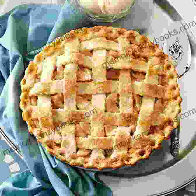 Golden Apple Pie With Lattice Crust FOODS: TEN OF THE MOST DELICIOUS HOME MADE DISHES